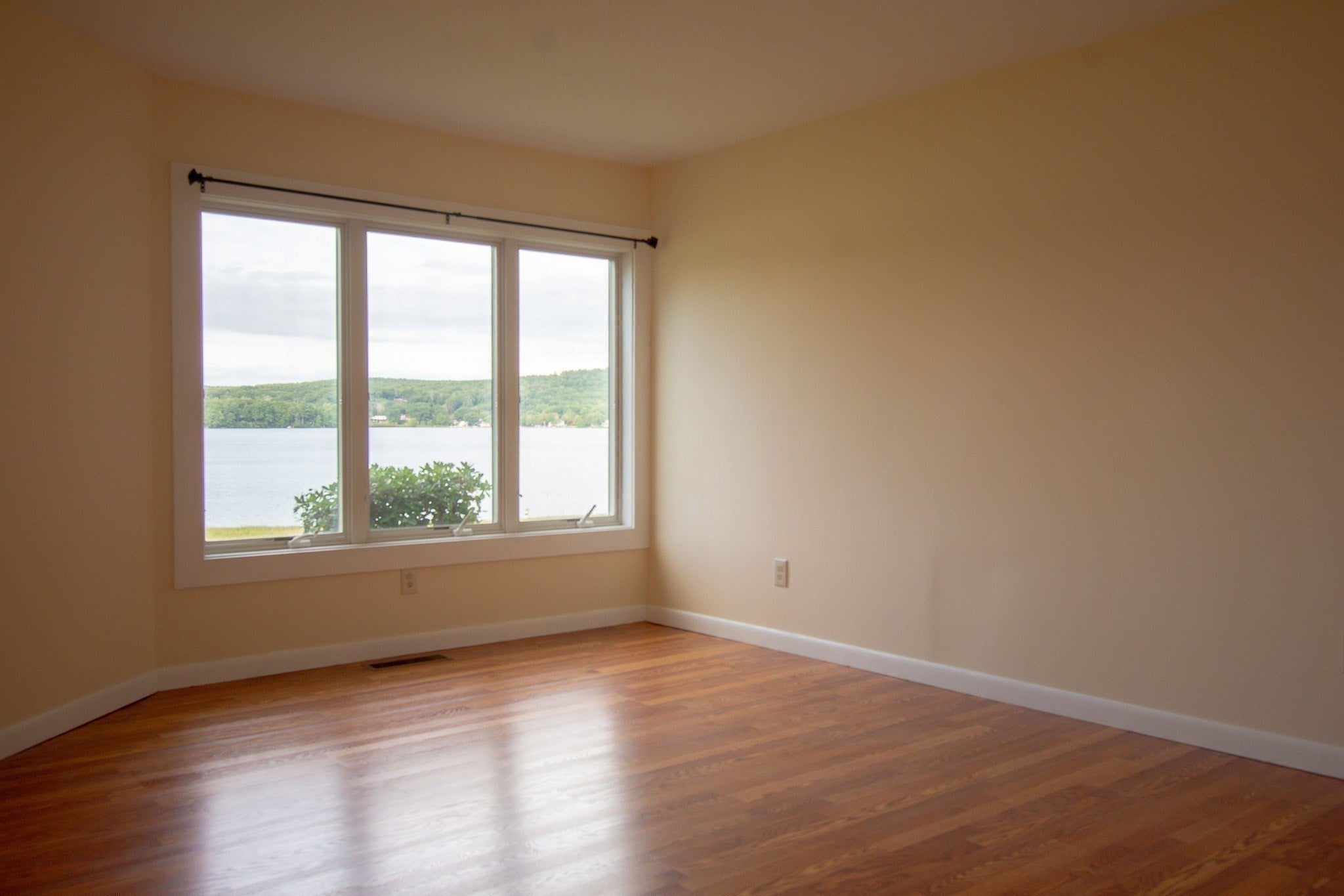604 Beacon Park #604, Webster, MA Photo #19