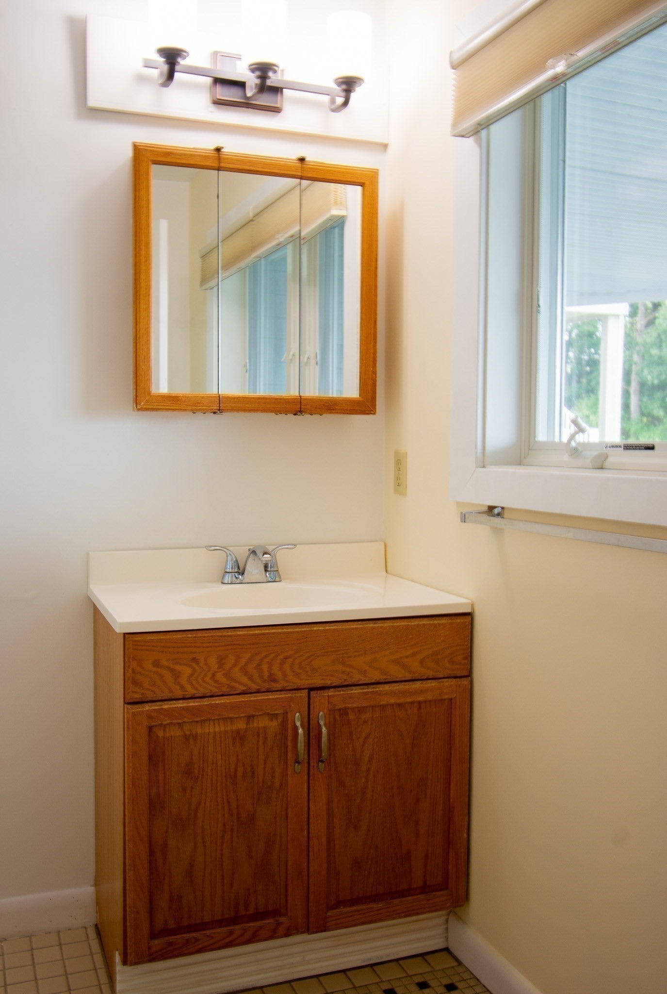 604 Beacon Park #604, Webster, MA Photo #27