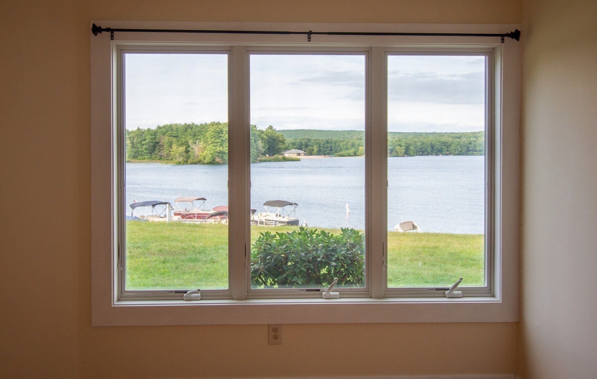 604 Beacon Park #604, Webster, MA Photo #17