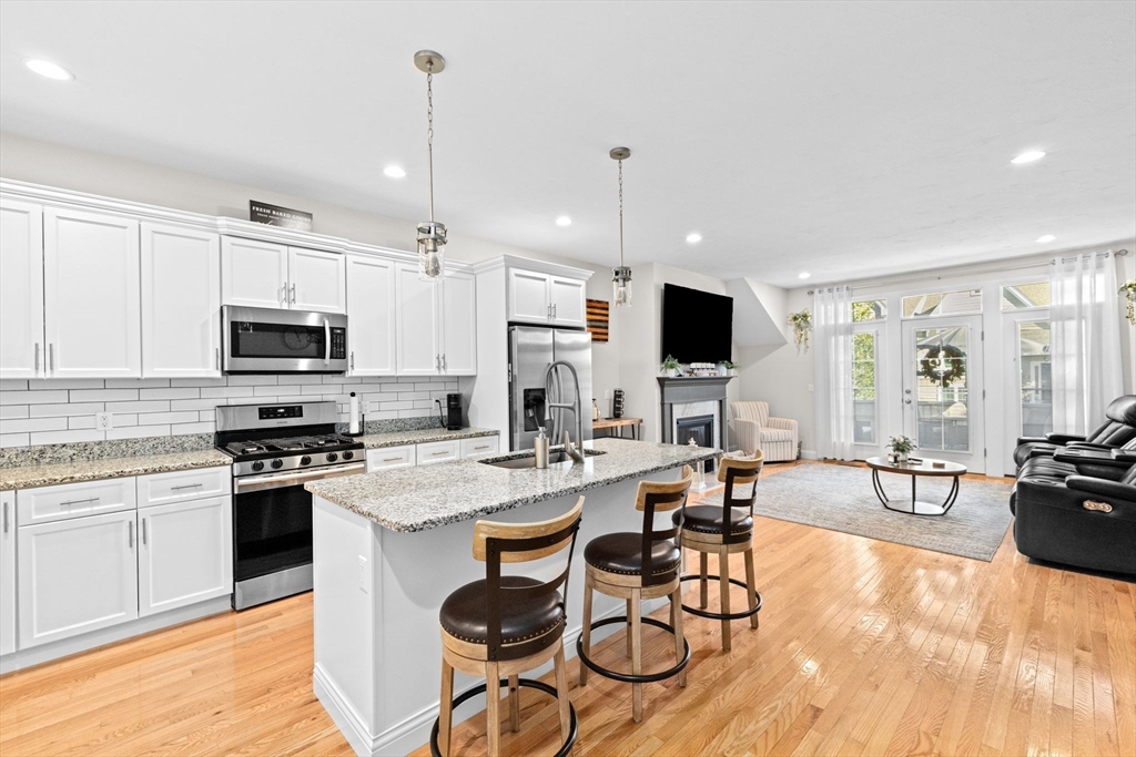 30 Sunflower Way, Plymouth, MA, 30 Sunflower Way, Plymouth, MA Photo #8
