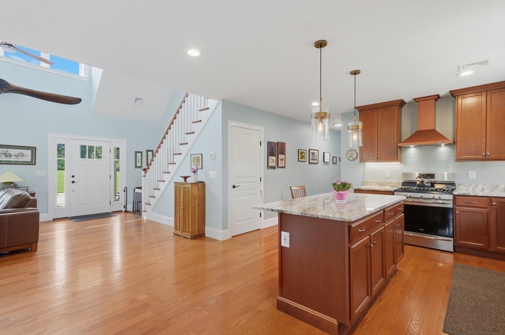 31 Bristol Road, Pembroke, MA, 31 Bristol Road, Pembroke, MA Photo #9