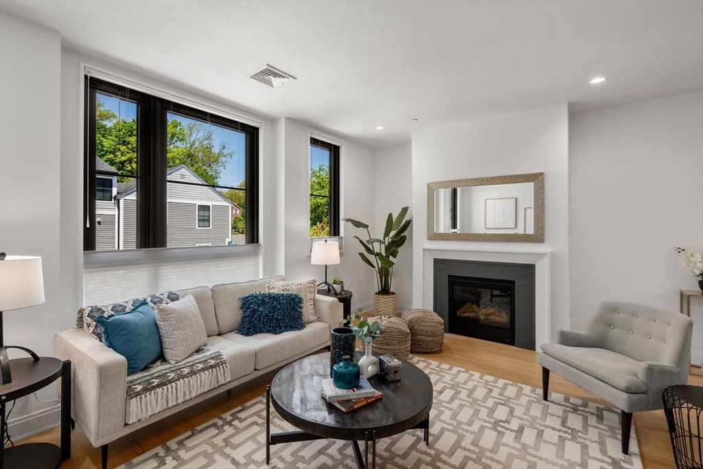 100 Linden Street Unit 202