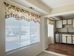224 Nassau Dr 224