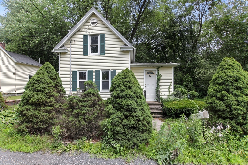 39 Kings Ln