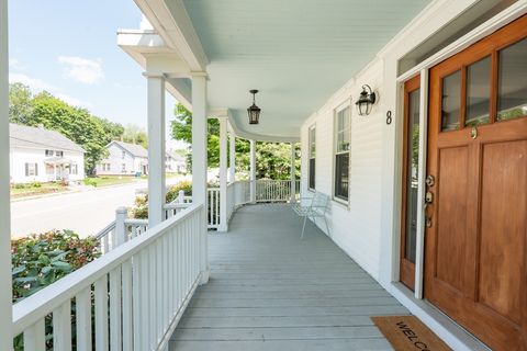 8 Lowell St Billerica MA 01862