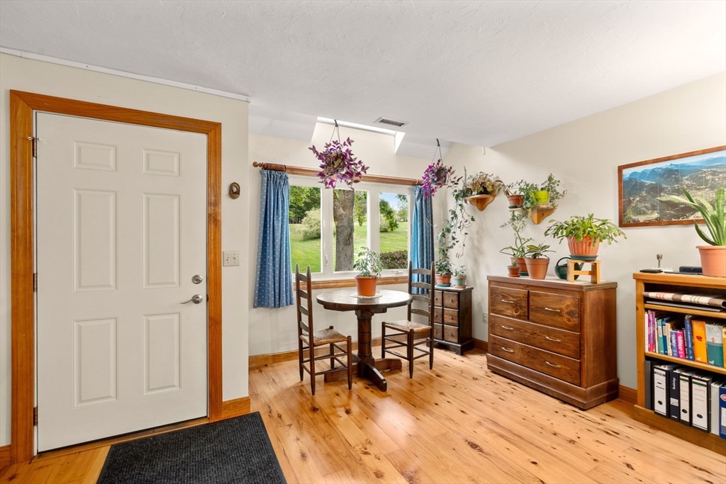 70 Pleasant St 47