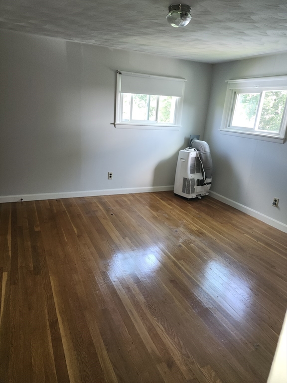 57 Elliot St 3