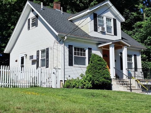 Photo of 116 Parker Rd, Wakefield, MA 01880 (MLS # 73528294)