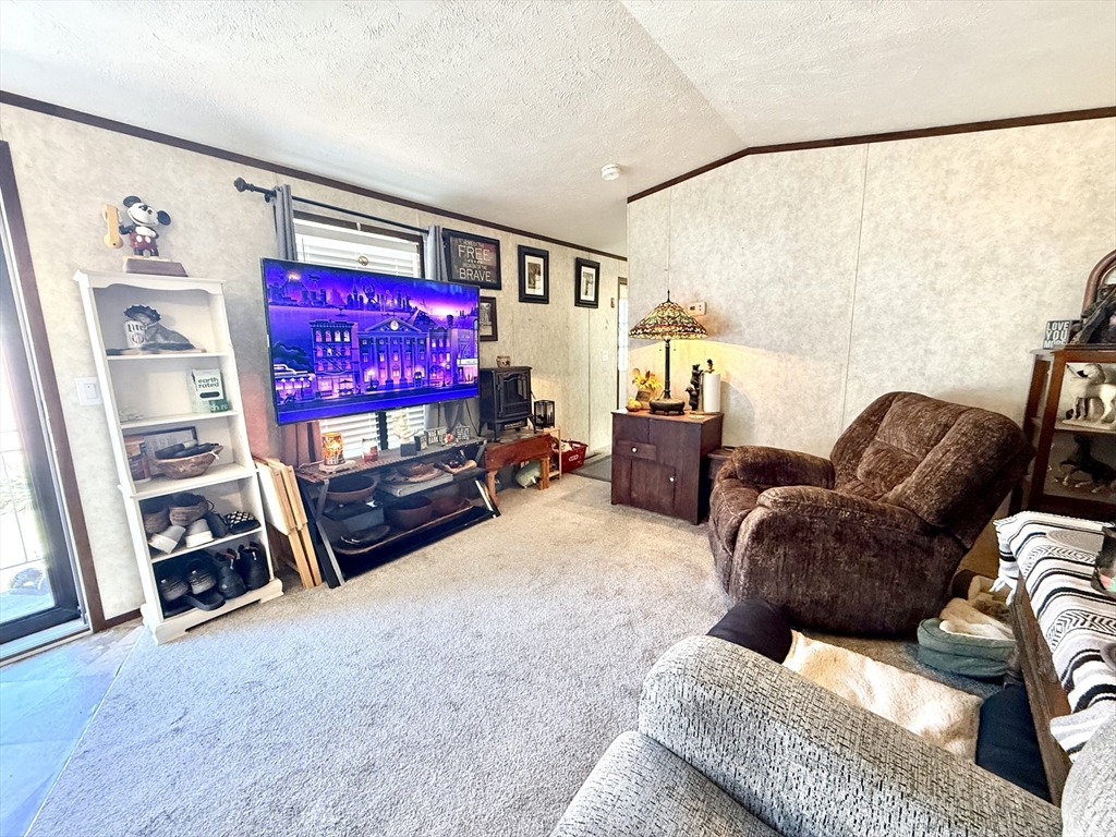 868 Southampton Rd 54