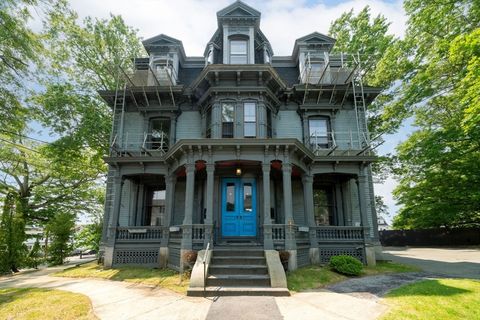 533 Locust St Fall River MA 02720