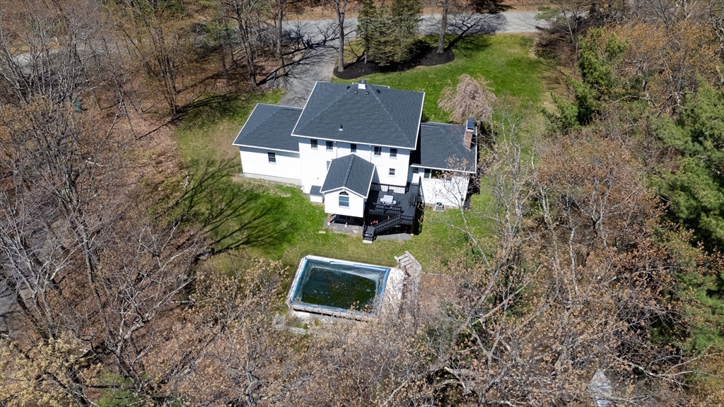 23 Twin Spring Drive