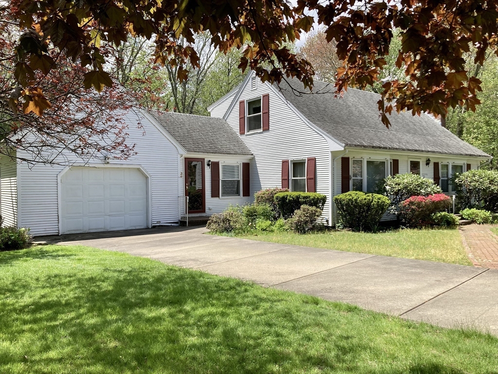 68 Briarbrook Dr