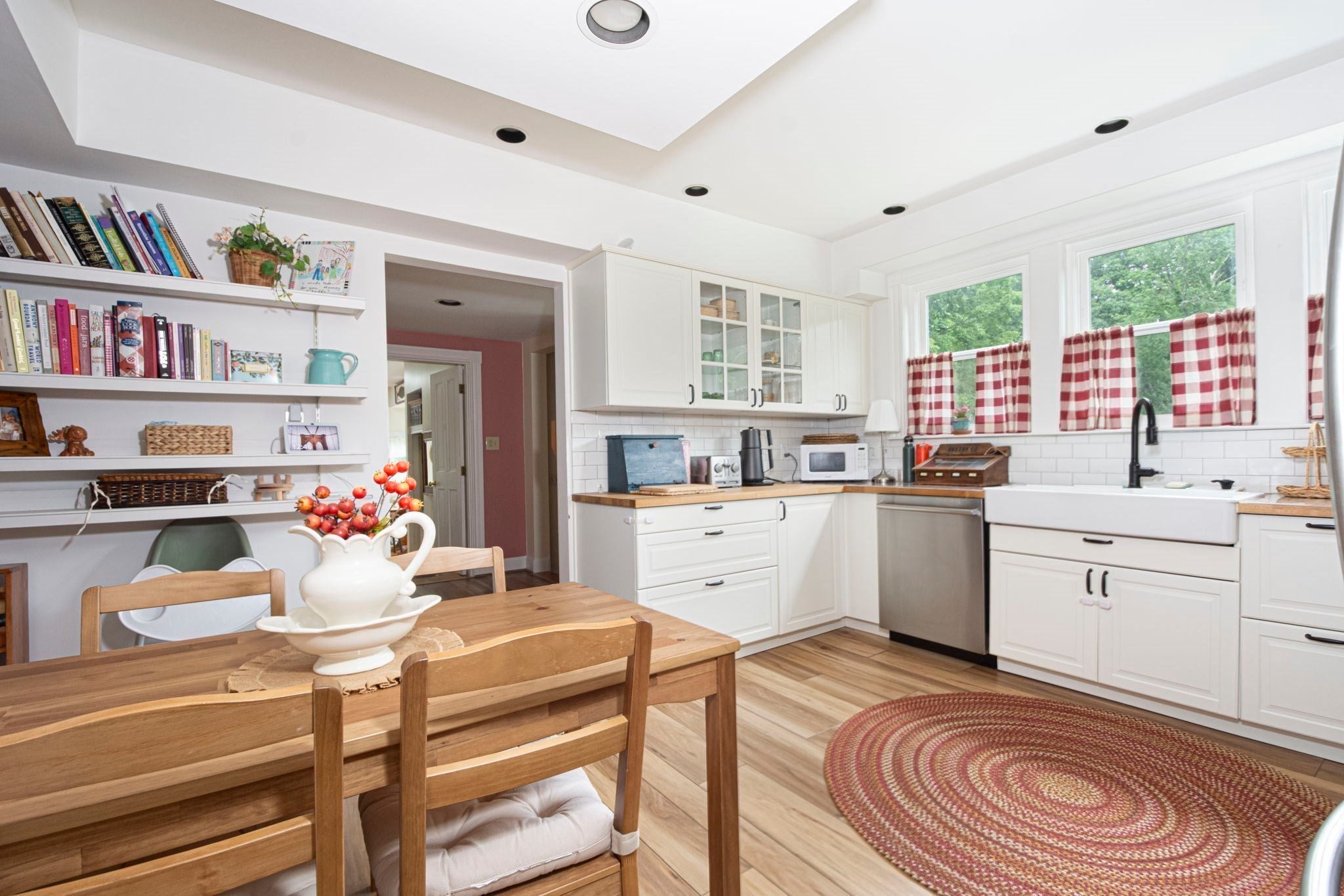 26 Millbrook Rd, Wayland, MA, 26 Millbrook Rd, Wayland, MA Photo #6