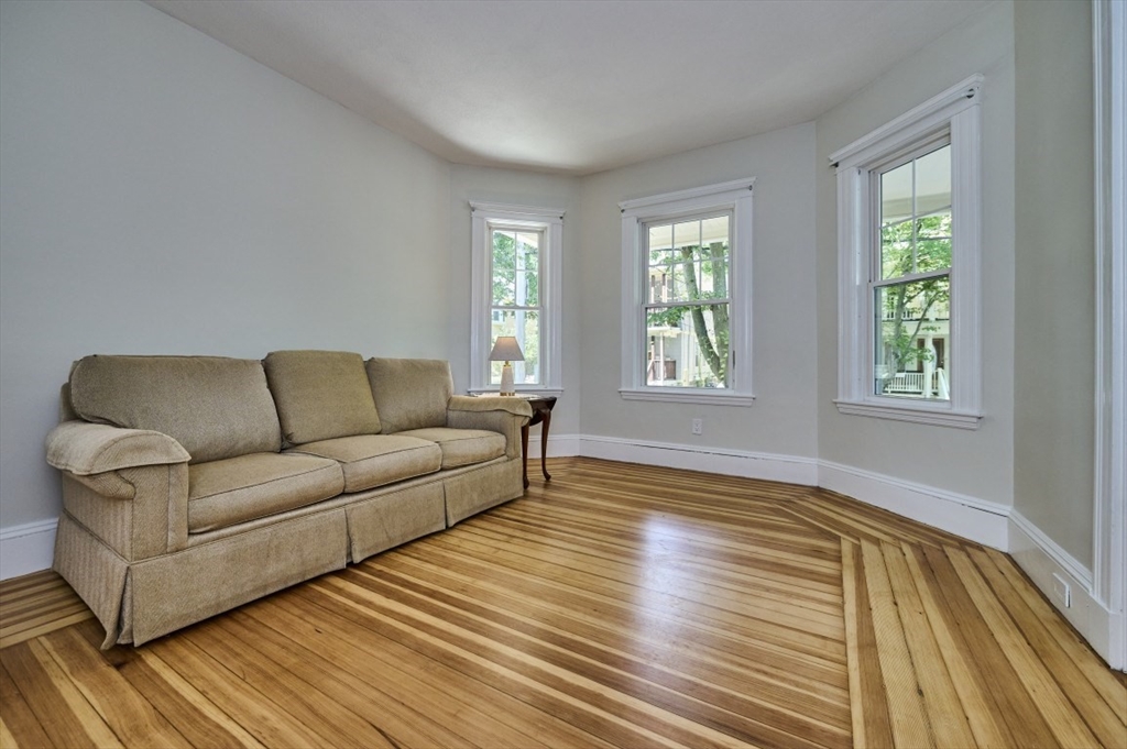 36 Granville Rd 1