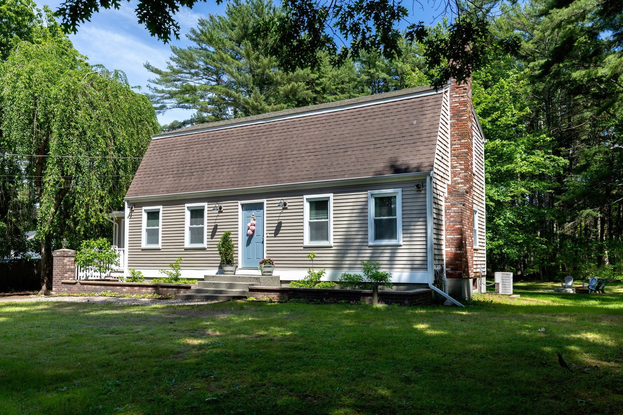 178 Tremont St, Carver MA 02330