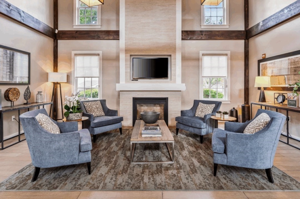 3 Farmhouse Lane 14-16