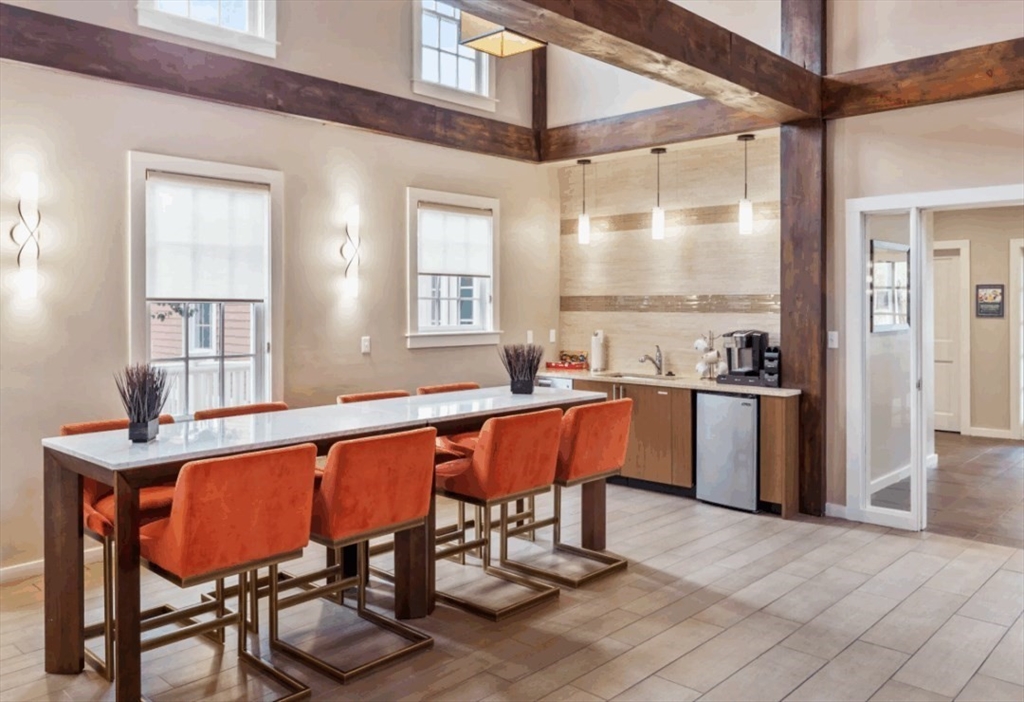 3 Farmhouse Lane 14-16