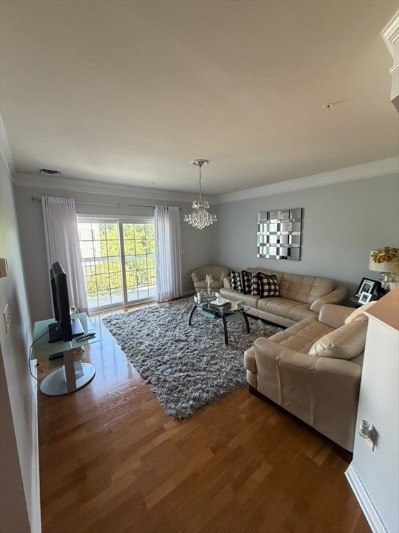Photo of 57 Augustus Court, Reading, MA