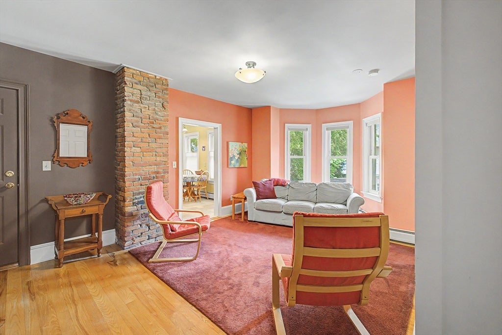 30 Graves Avenue #A, Northampton, MA Photo #8