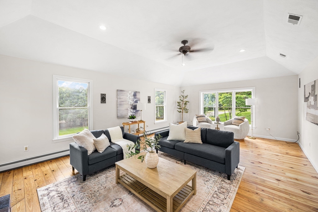 4 Skyview Dr