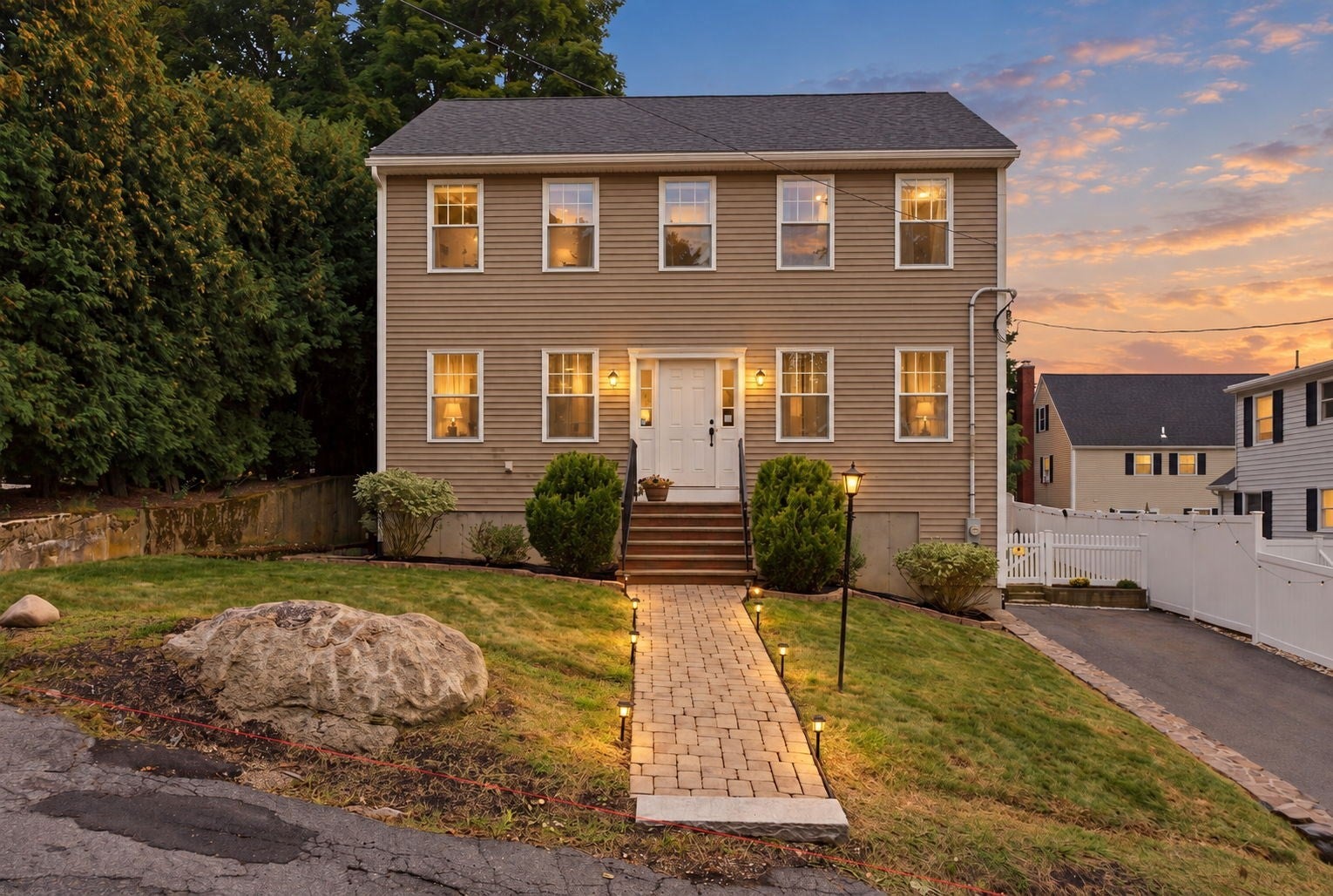 Photo of 5 Fairview Rd, Peabody, MA