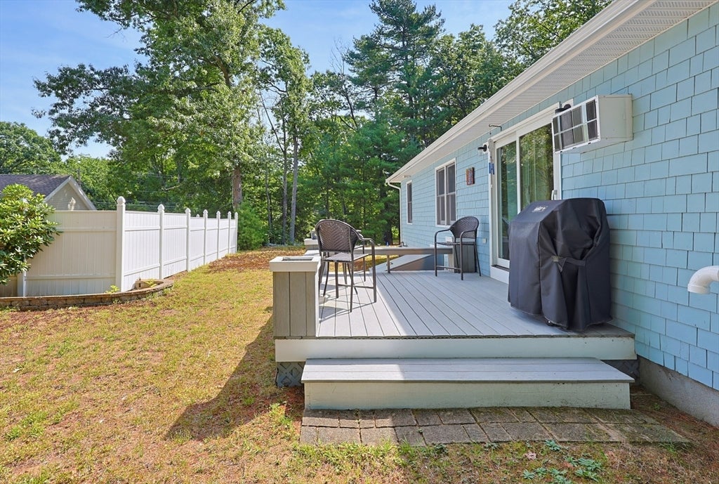 343 Central St, Foxboro, MA, 343 Central St, Foxboro, MA Photo #30