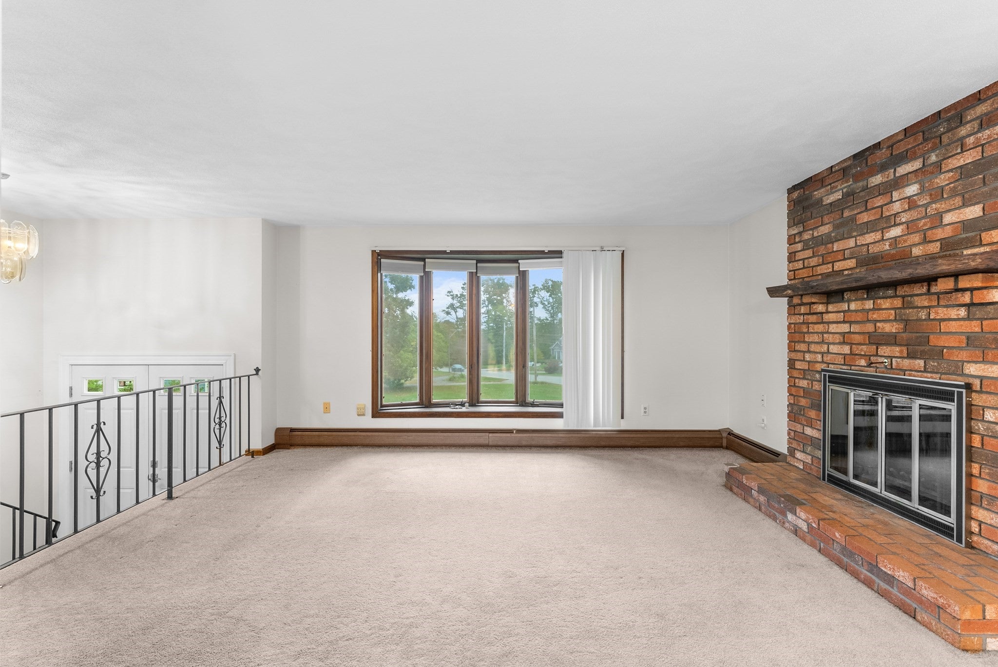 700 County St, Seekonk, MA, 700 County St, Seekonk, MA Photo #8