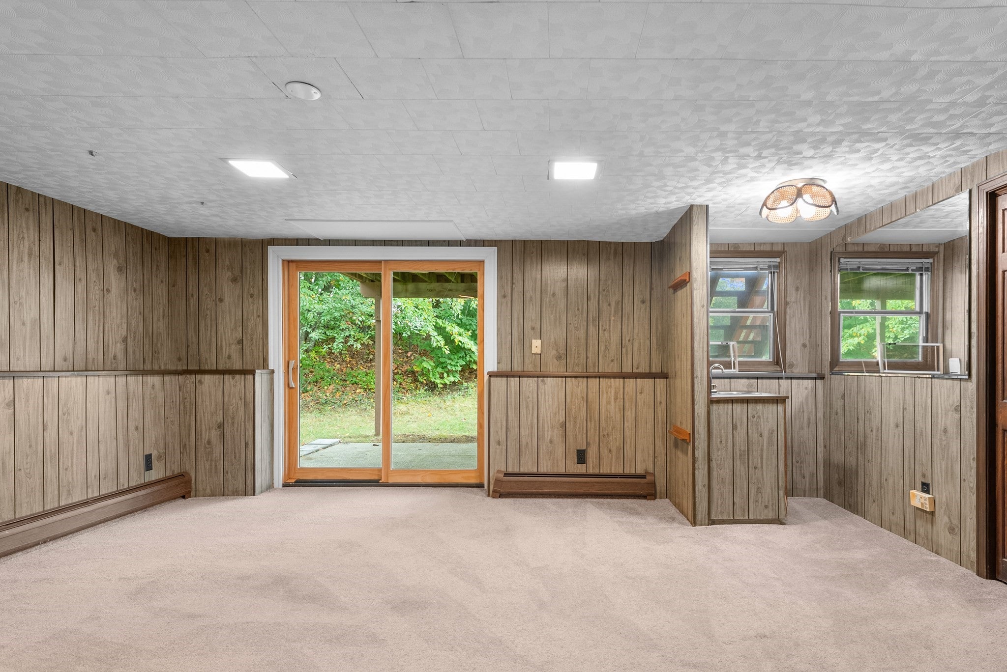 700 County St, Seekonk, MA, 700 County St, Seekonk, MA Photo #27