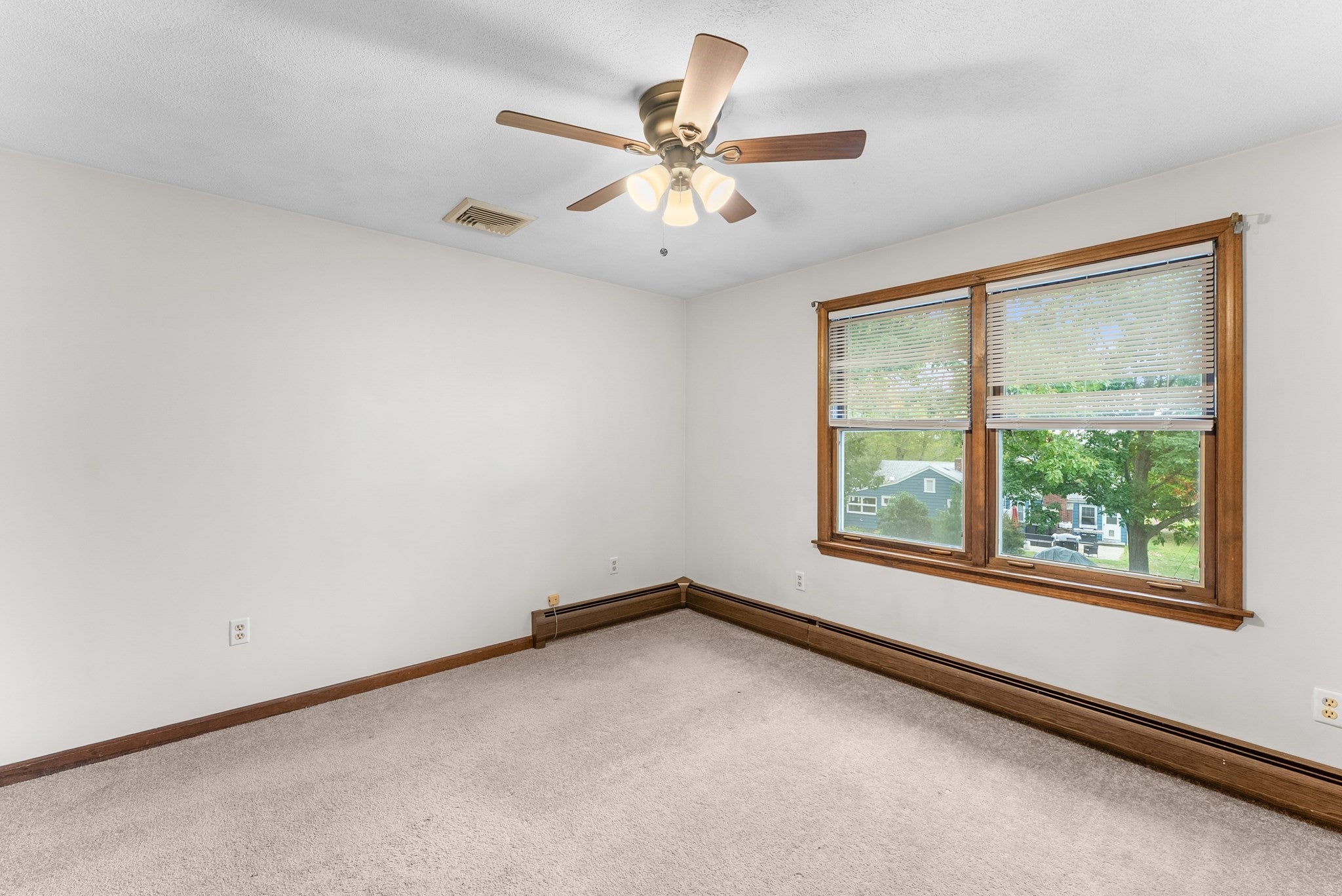 700 County St, Seekonk, MA, 700 County St, Seekonk, MA Photo #23