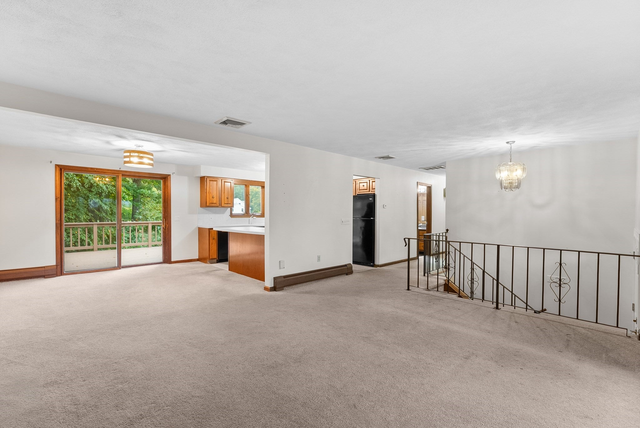 700 County St, Seekonk, MA, 700 County St, Seekonk, MA Photo #10