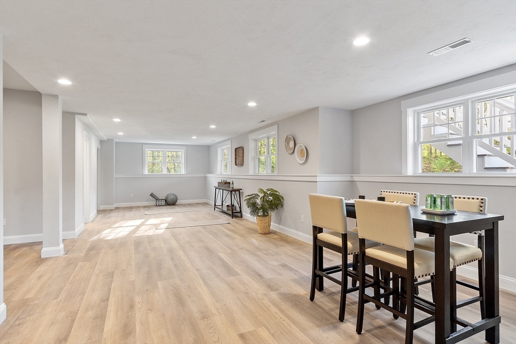 33 Bluebird Lane