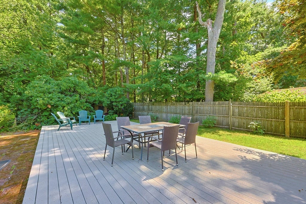 24 Old Post Rd, Walpole, MA, 24 Old Post Rd, Walpole, MA Photo #40