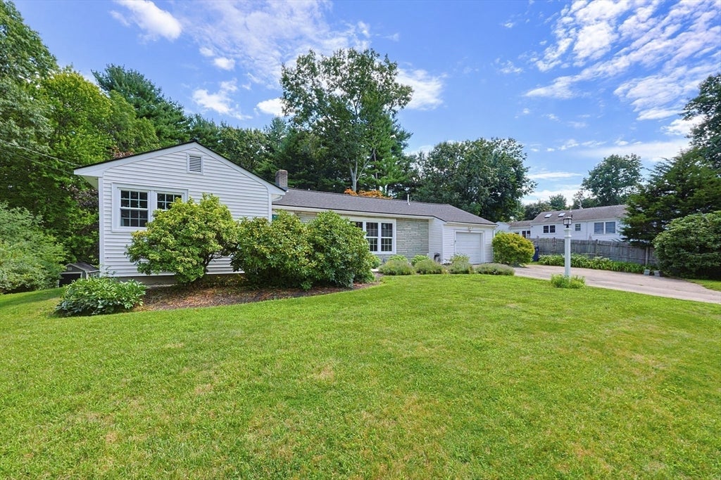 24 Old Post Rd, Walpole, MA, 24 Old Post Rd, Walpole, MA Photo #3