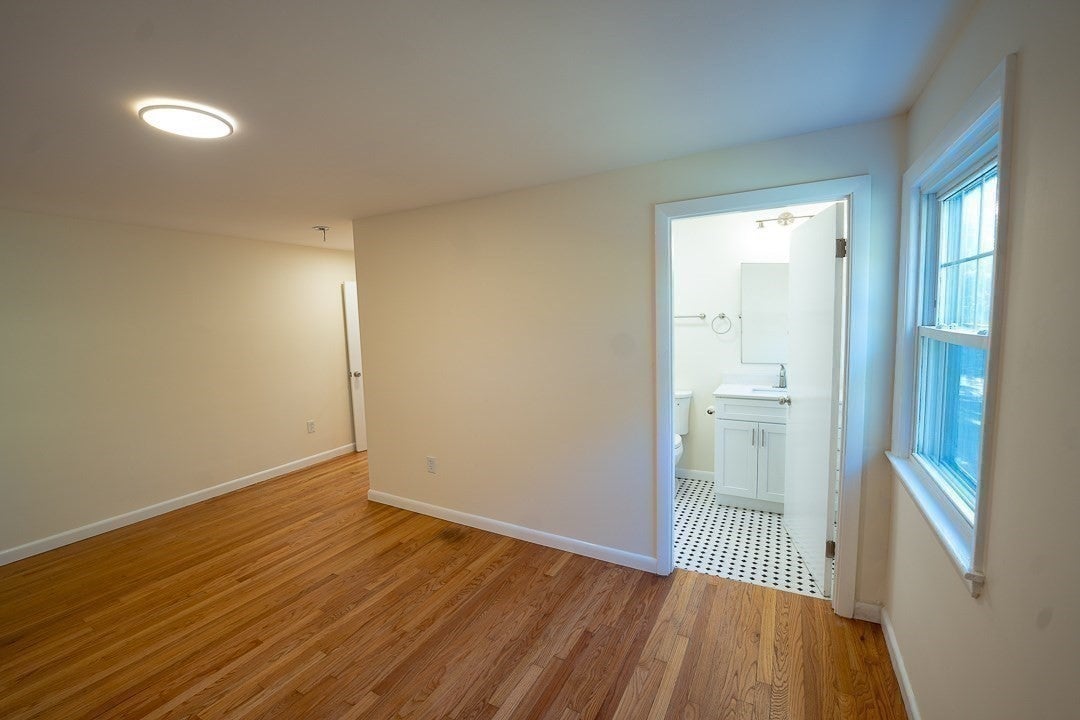 47 Depot St, Westford, MA, 47 Depot St, Westford, MA Photo #11