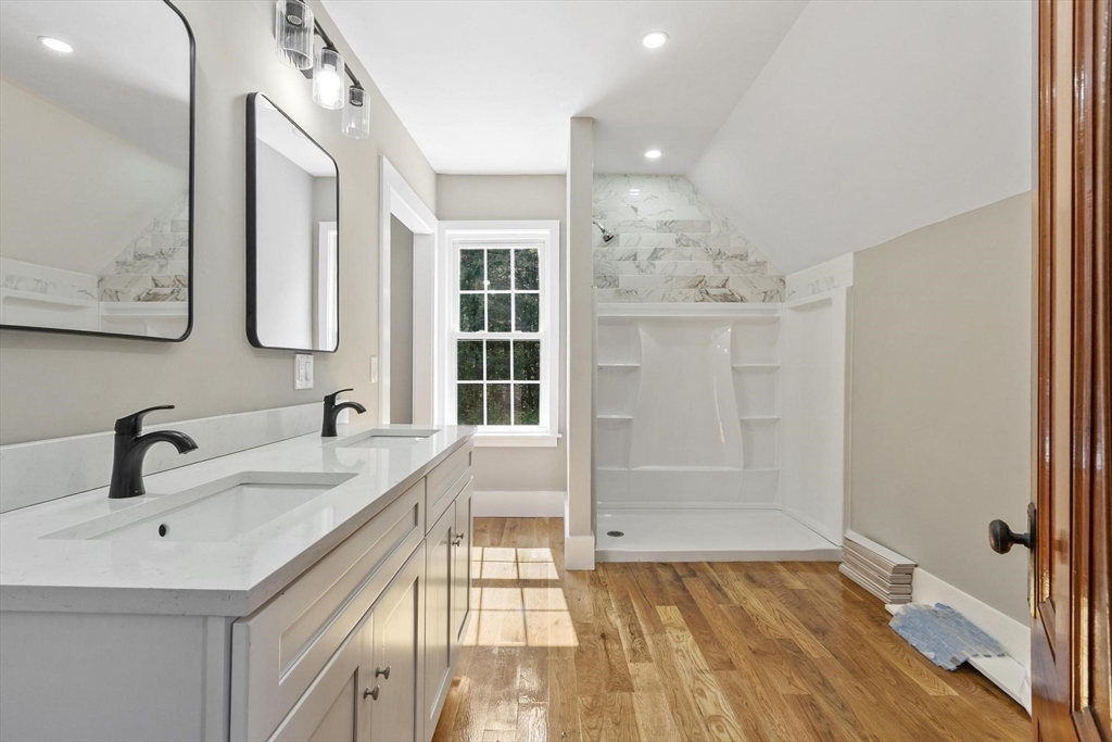 29 Terrace St, Orange, MA Photo #22