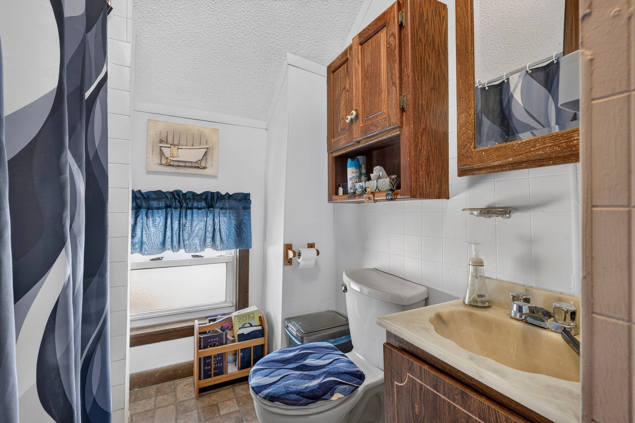 225 Haffards St, Fall River, MA, 225 Haffards St, Fall River, MA Photo #9