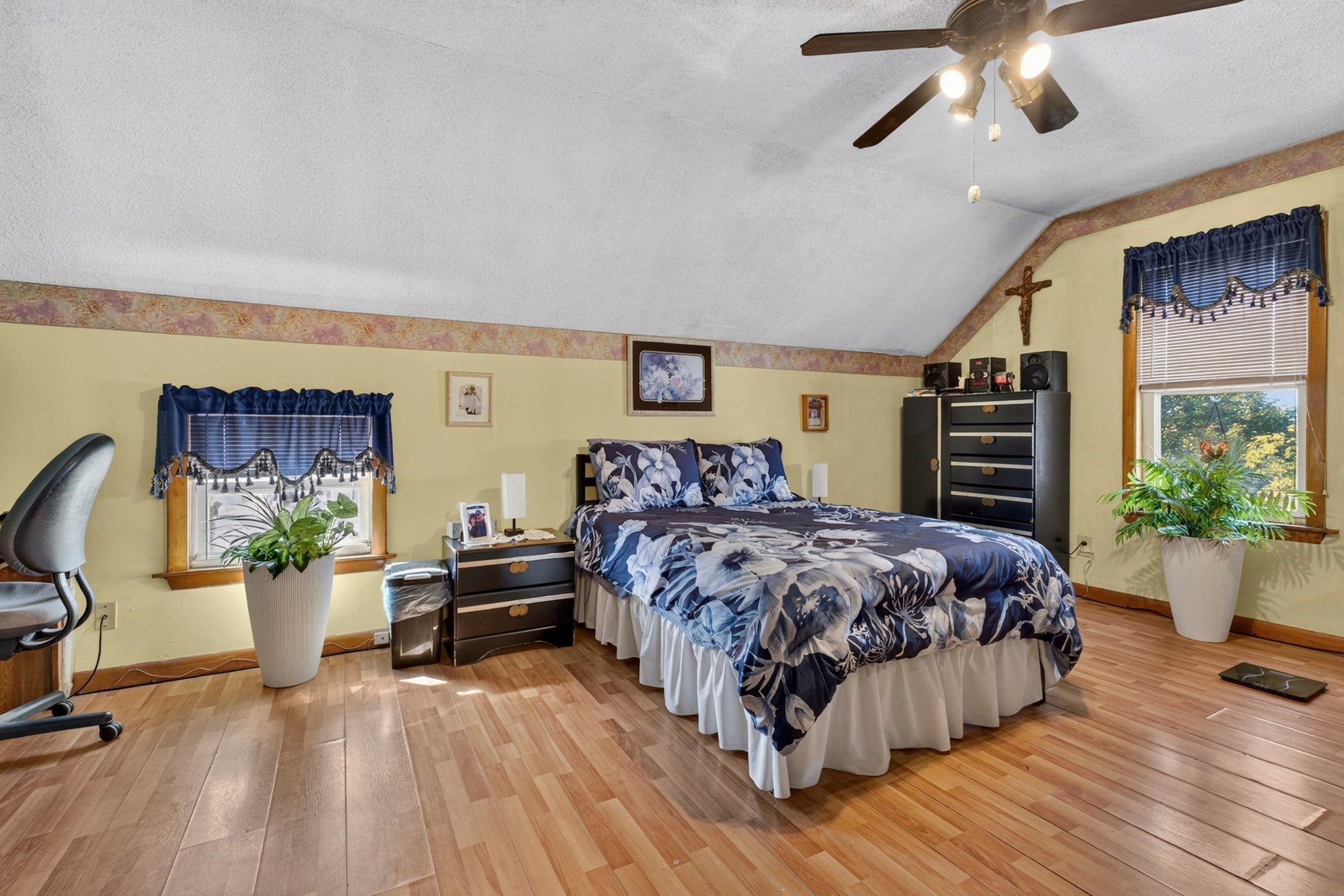 225 Haffards St, Fall River, MA, 225 Haffards St, Fall River, MA Photo #11