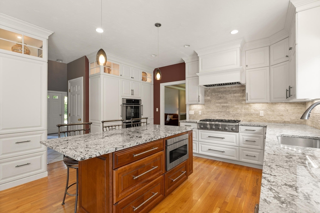 15 Aspen Hollow Dr