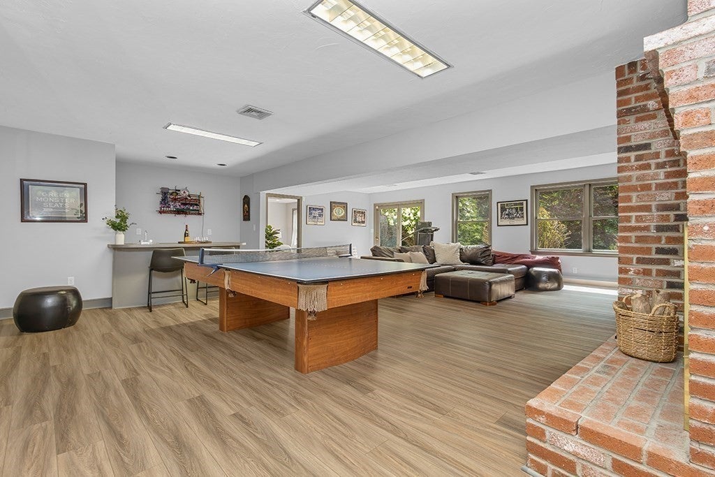 7 Pond St, Hopkinton, MA, 7 Pond St, Hopkinton, MA Photo #37