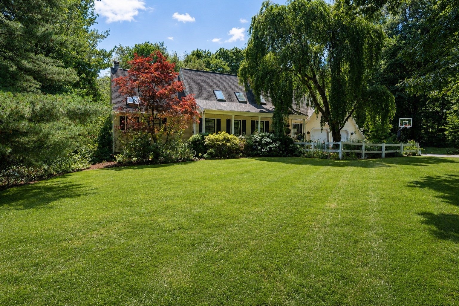 7 Pond St, Hopkinton, MA, 7 Pond St, Hopkinton, MA Photo #3