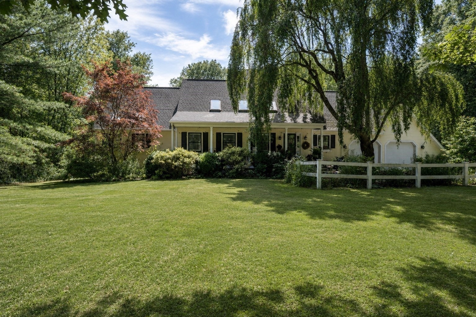 7 Pond St, Hopkinton, MA, 7 Pond St, Hopkinton, MA Photo #2
