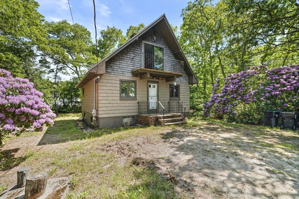 131 Lakeview Blvd