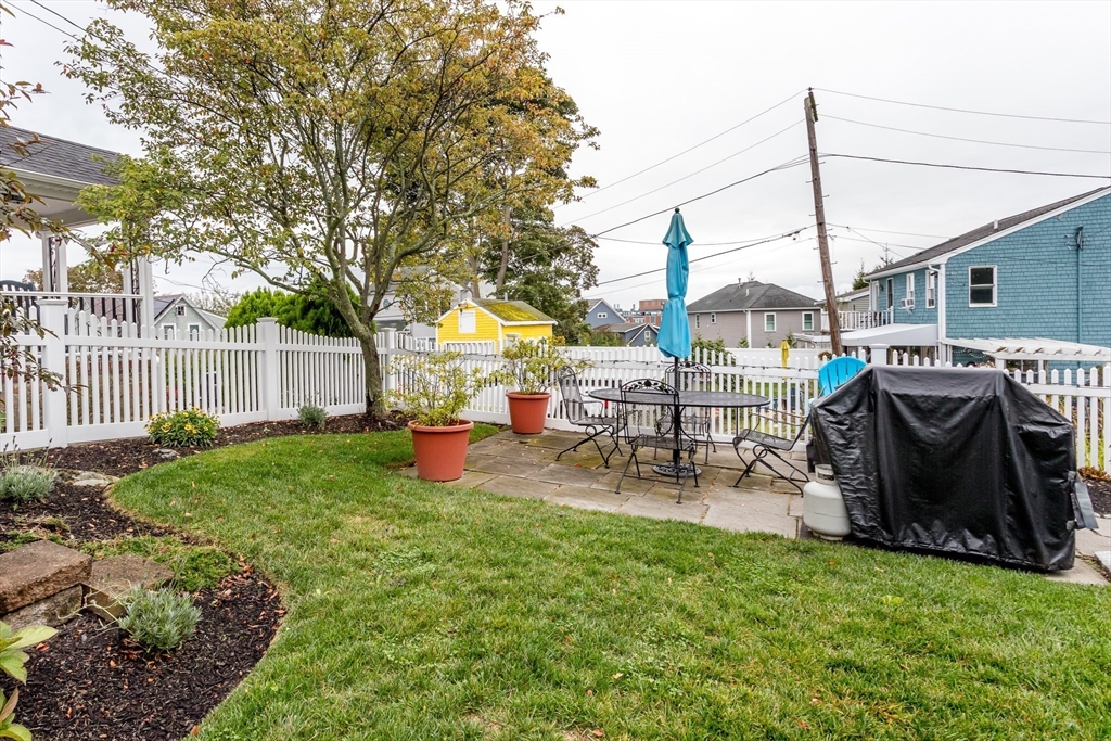 43 Parke Ave