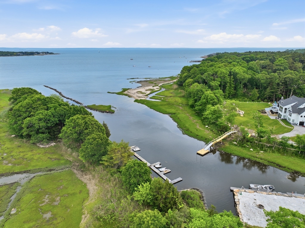 72 Indian Cove Rd