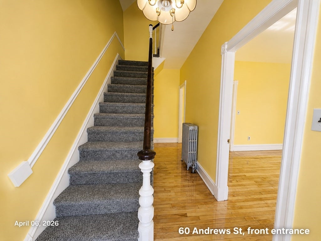 60 Andrews St