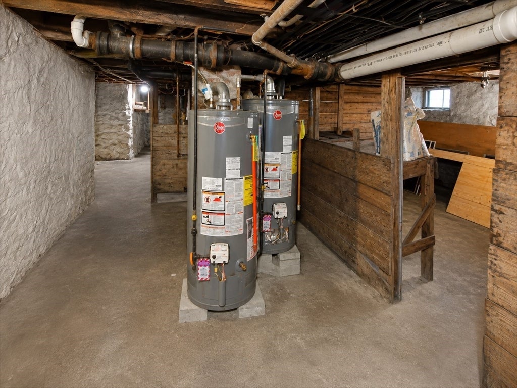60 Andrews St, Lowell, MA Photo #15