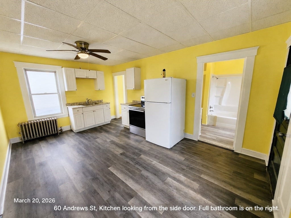 60 Andrews St, Lowell, MA Photo #10