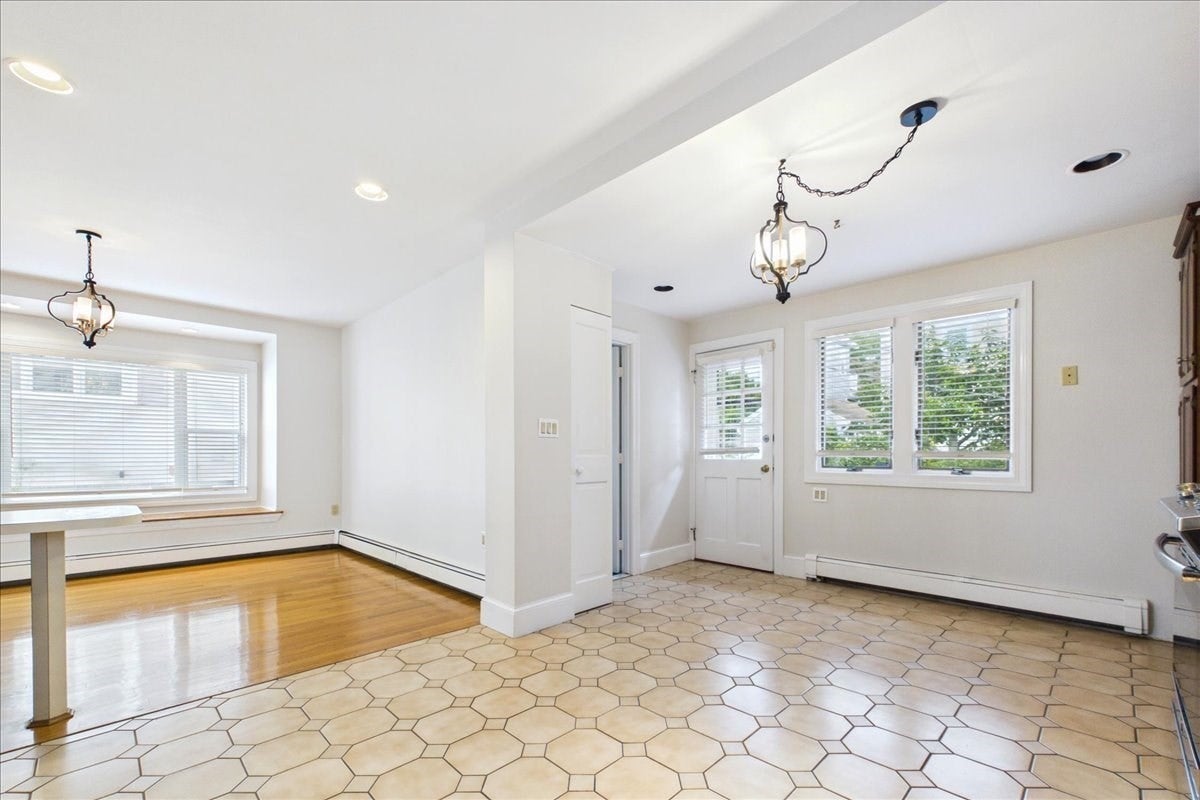 9 Granada Ave, Boston, MA Photo #22