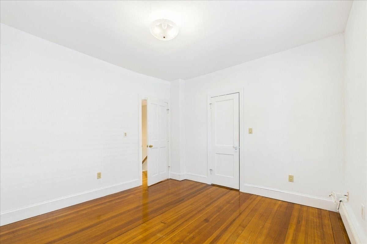 9 Granada Ave, Boston, MA Photo #27