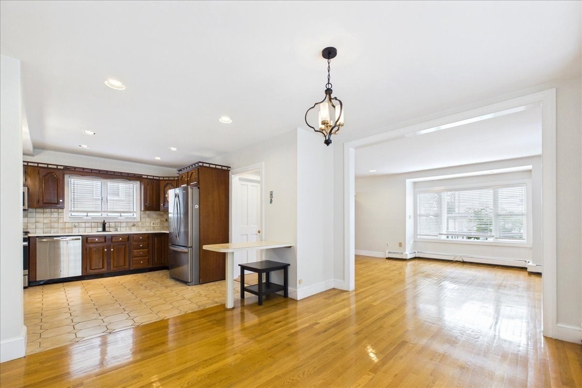 9 Granada Ave, Boston, MA Photo #15
